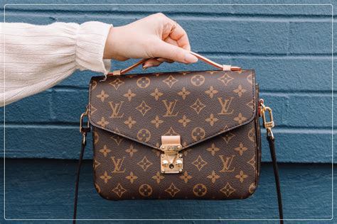 fake louis viton bags|how to authenticate louis vuitton.